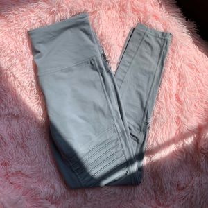 Victoria Sport Leggings